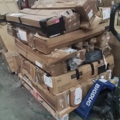 PALLET OF NEO TUBE TENTS
