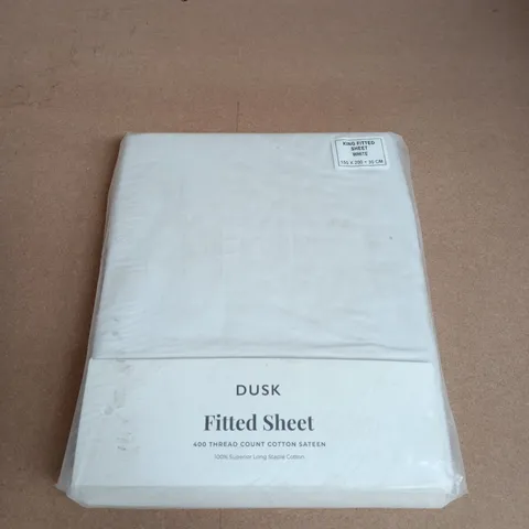DUSK KING FITTED SHEET – WHITE, 150 X 200 CM + 30 CM