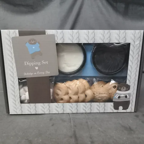 APPROXIMATELY 10 ASSORTED FOOD AND DRINK ITEMS TO INCLUDE DIPPING SET, ETC