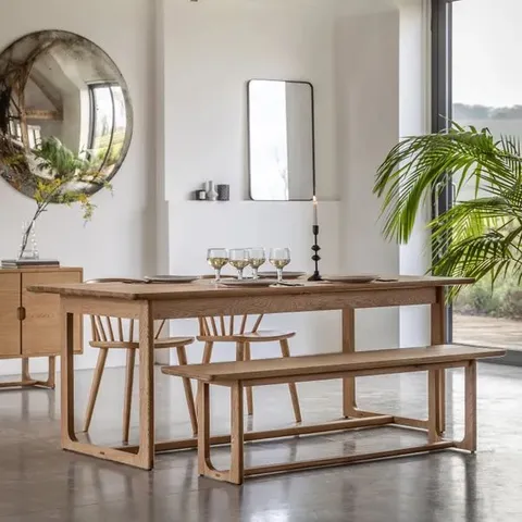 BOXED CEDAR AND SAGE AVESTA 6-8 SEATER EXTENDABLE DINING TABLE - NATURAL (1 BOX)