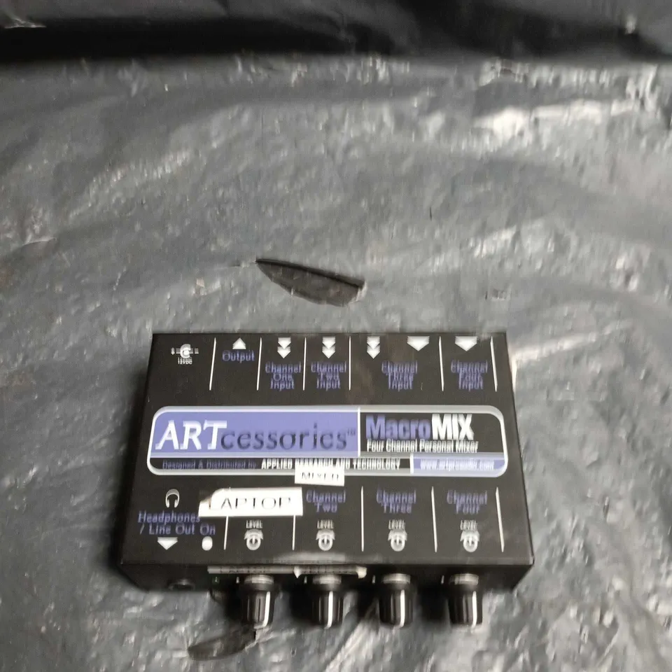 ARTCESSORIES MACROMIX FOUR-CHANNEL PERSONAL MIXER