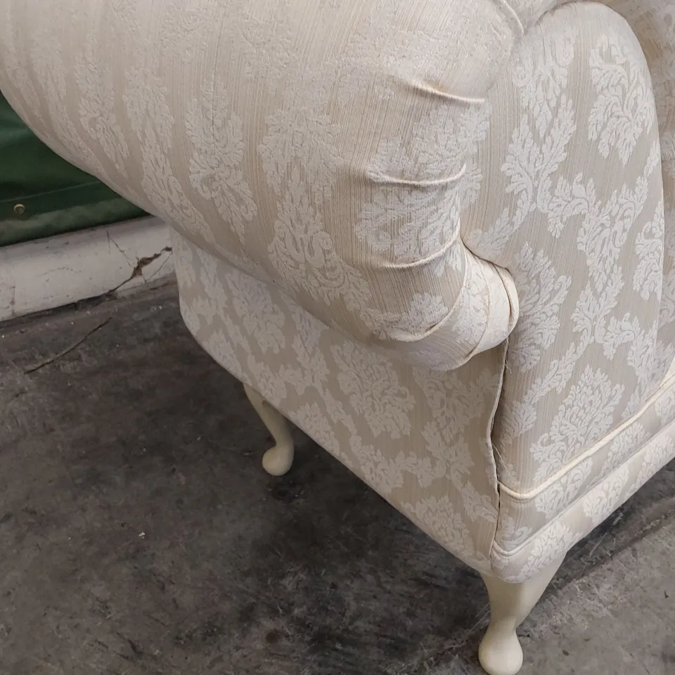 DESIGNER CHAISE LOUNGE BUTTONED CREAM FABRIC