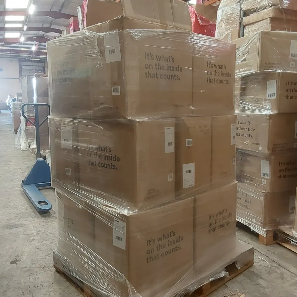 PALLET CONTAINING APPROXIMATELY 105X DISNEY MICKEY MOUSE OVERSIZED HOODIES
