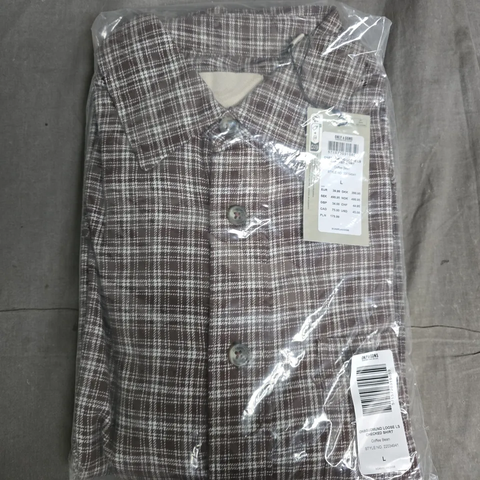 BAGGED ONLY & SONS LOOSE LS CHECKED SHIRT IN COFFEE BEAN - LARGE