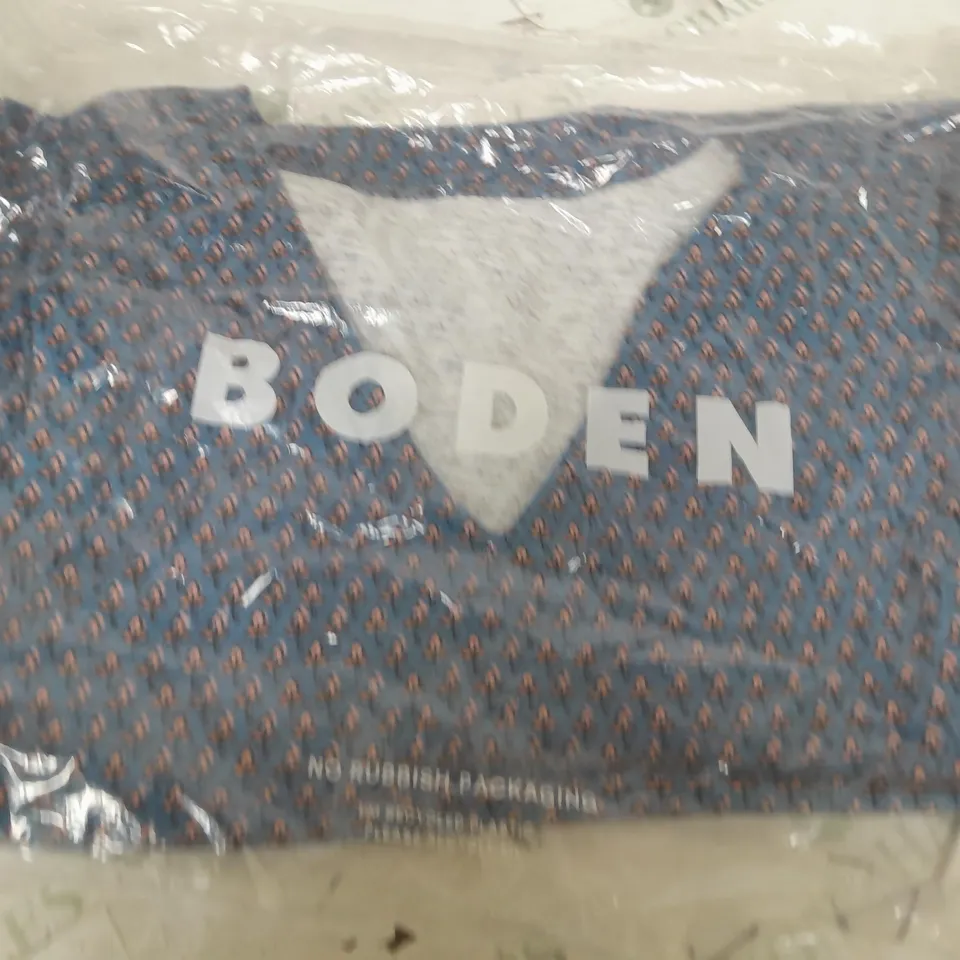 BODEN DRESS IN BLUE WITH FLOWERS - SIZE 18L
