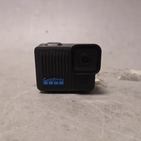 GOPRO HERO - COMPACT WATERPROOF ACTION CAMERA WITH 4K