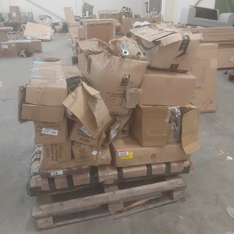 PALLET OF ASSORTED HOUSEHOLD GOODS AND PRODUCTS TO INCLUDE; CHRISTMAS TREES, VANITY CABINET, MOUSE TRAPS ETC