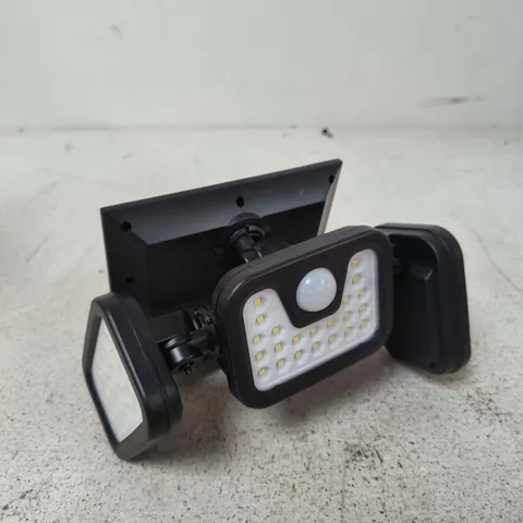 BLACK LED OUTDOOR FLOODLIGHT WITH PIR MOTION SENSOR