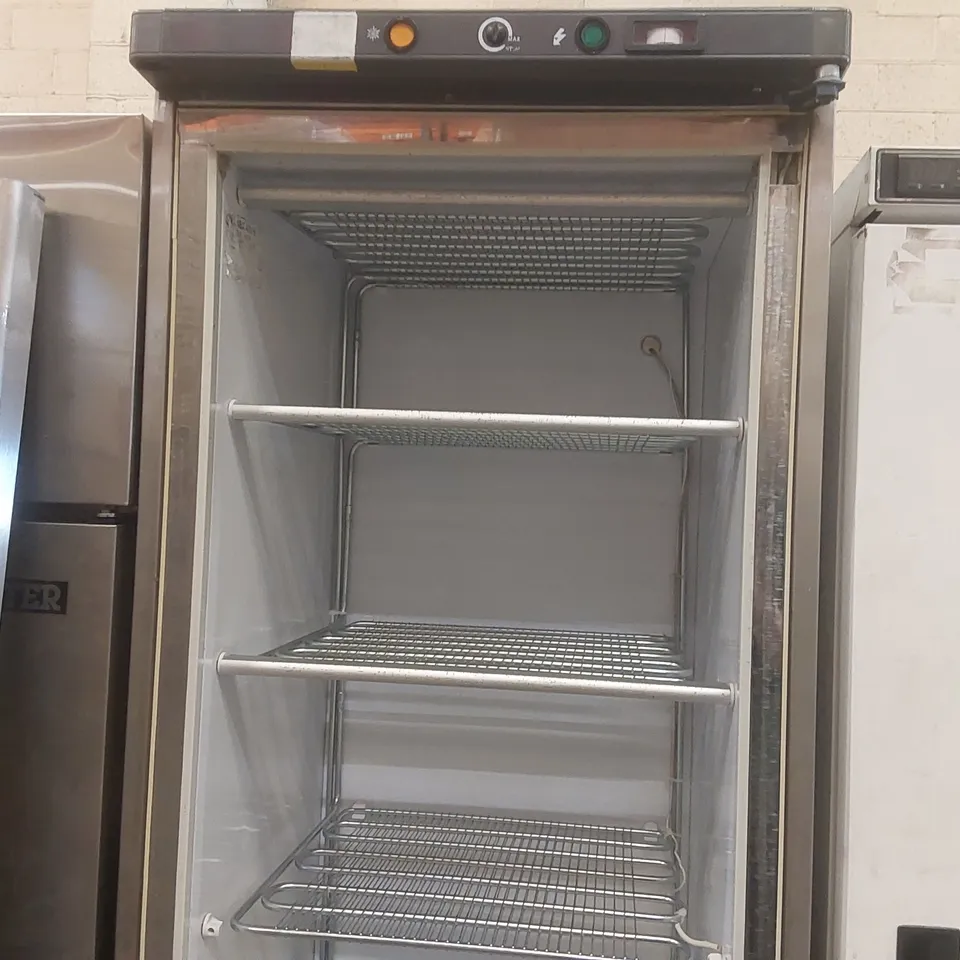 ABX400N COMMERCIAL STAINLESS STAINLESS STEEL TEMPERATURE CONTROLLED FOOD STORAGE CABINET