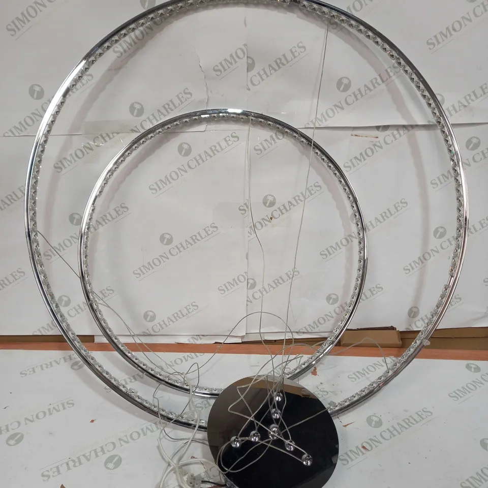 CIRCULAR LED CEILING FITTING WITH CRYSTAL EFFECT