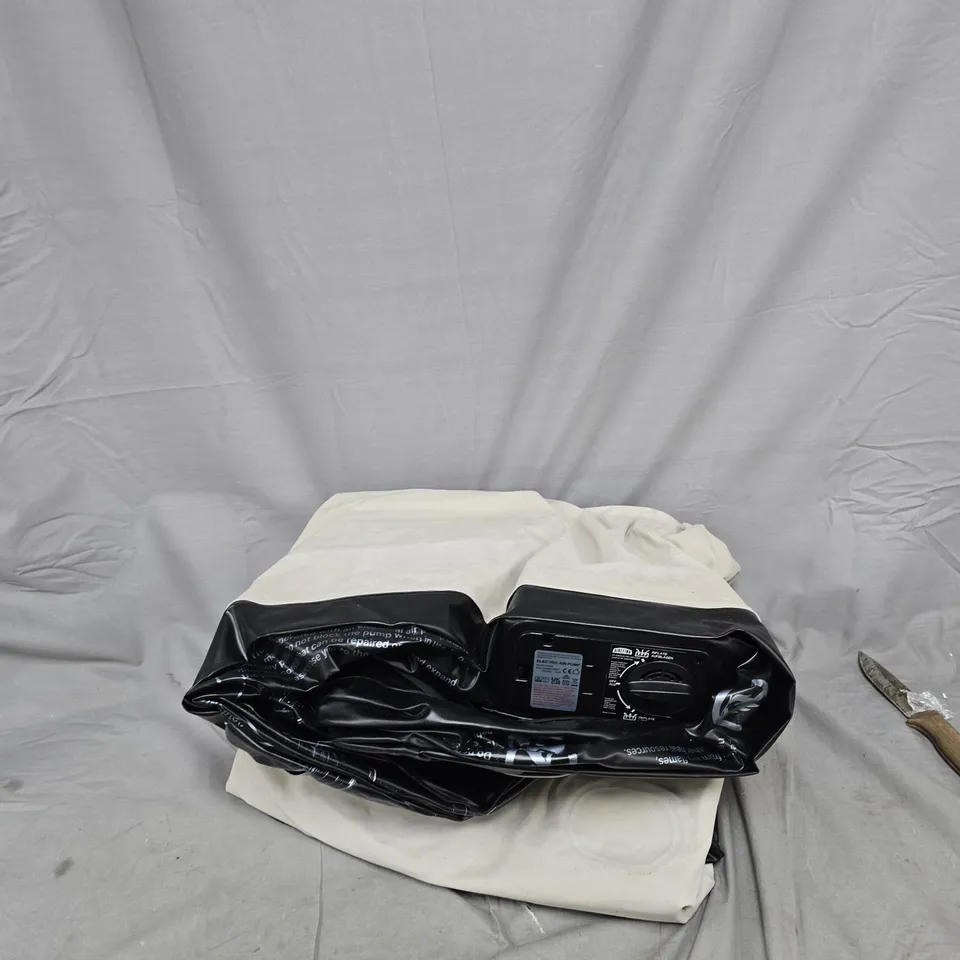 SELF INFLATING AIR MATTRESS