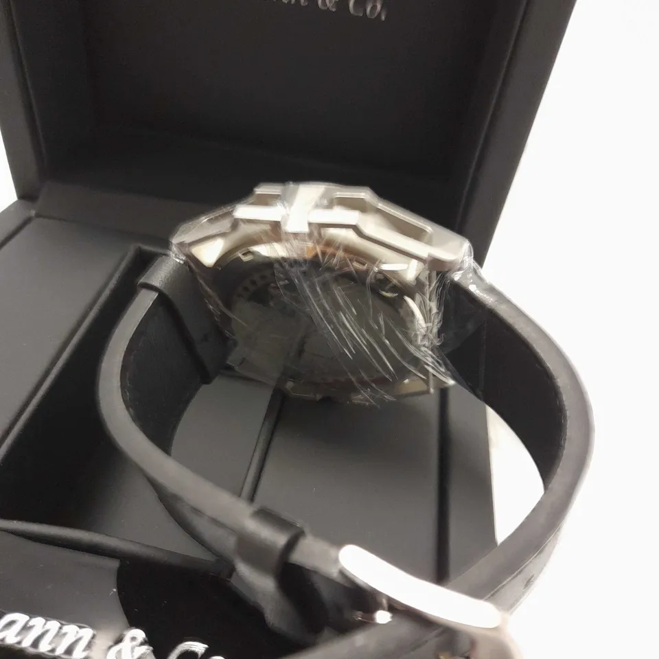 ZIHLMANN & CO GREY TRIPLE DIAL BLACK LEATHER STRAP WATCH