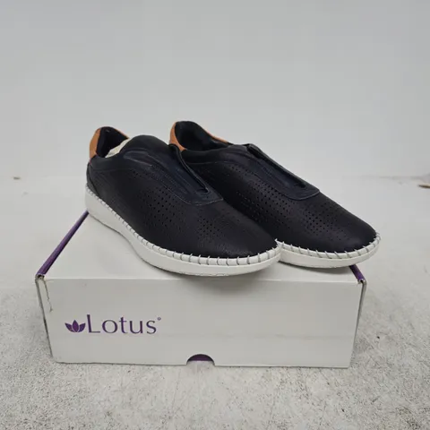 LOTUS LORENA NAVY LEATHER SHOES EU 41 BOXED