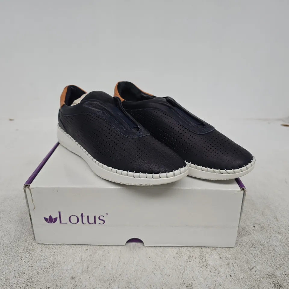 LOTUS LORENA NAVY LEATHER SHOES EU 41 BOXED