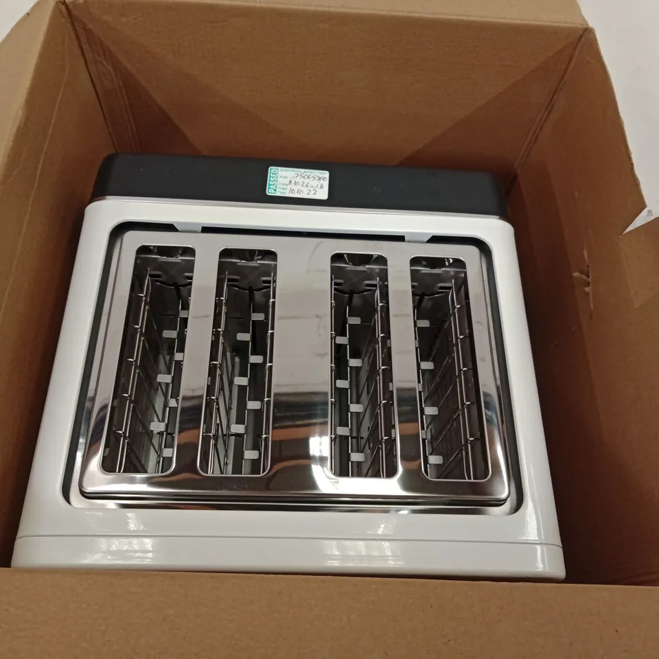 BOXED BOSCH DESIGNLINE 4-SLICE TOASTER (TAT5P441GB)