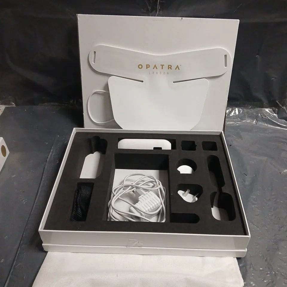 OPATRA NECOLLAGE LIGHT THERAPY DEVICE