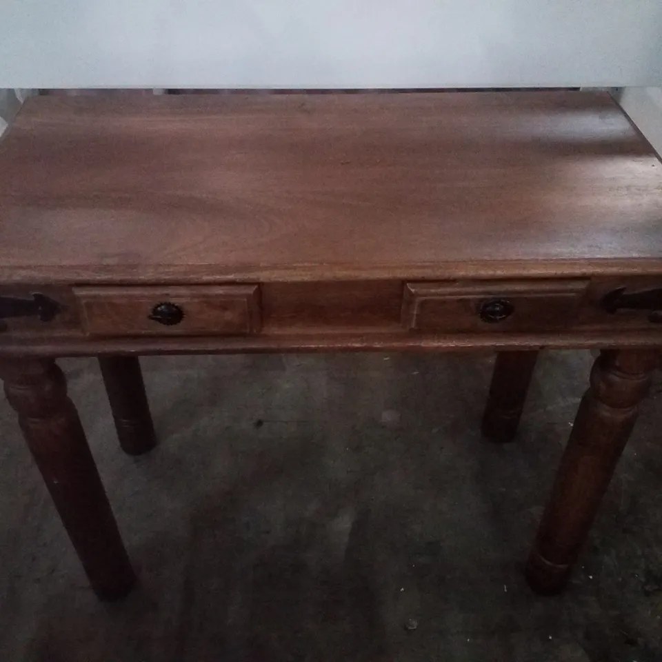 YUMA SOLID WOOD WRITING DESK