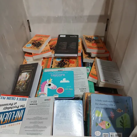 LARGE QUANTITY OF ASSORTED FICTION AND NON FICTION BOOKS