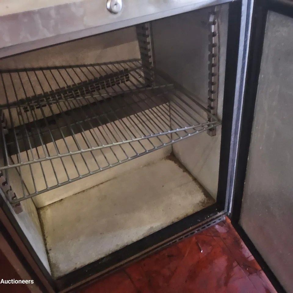 FOSTER COMMERCIAL UNDER COUNTER FRIDGE 