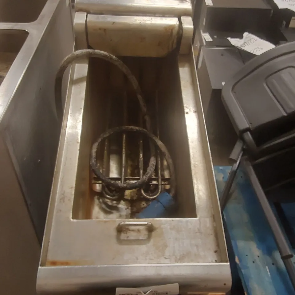 M LINE PLUS COMMERCIAL ELECTRIC FRYER