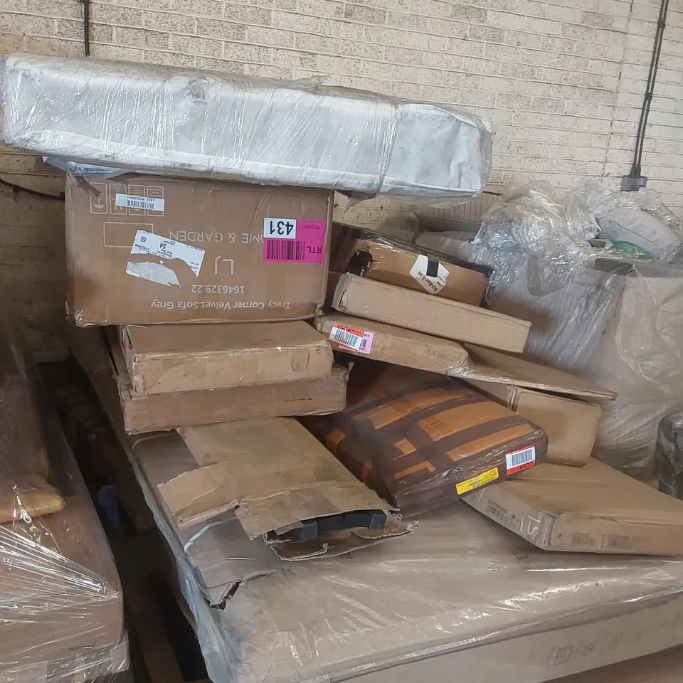 PALLET OF INCOMPLETE FURNITURE SETS