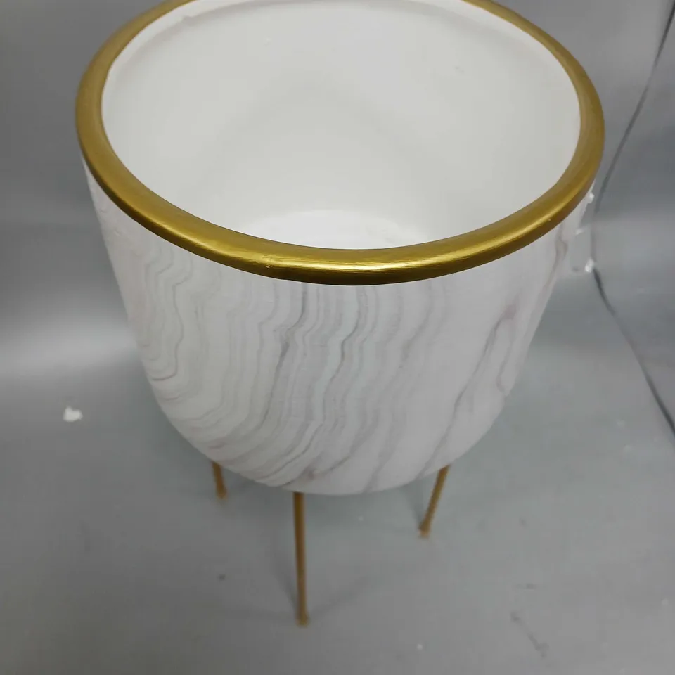 MARBLE EFFECT STANDING PLANTER RRP £24.99