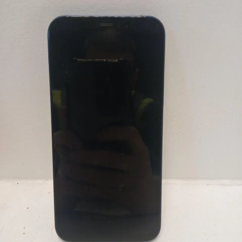 APPLE IPHONE 12 – BLUE, BOXED (MOB)