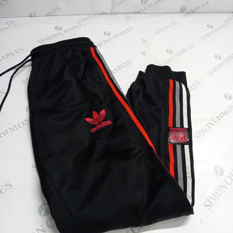 ADIDAS ORIGINAL TRACKSUIT BOTTOMS SIZE M