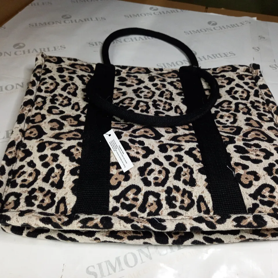LEOPARD PRINTED HAND BAG 