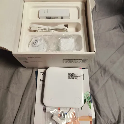 TADO° STARTER KIT V3+ WIRELESS SMART THERMOSTAT WITH HOT WATER CONTROL – BOXED