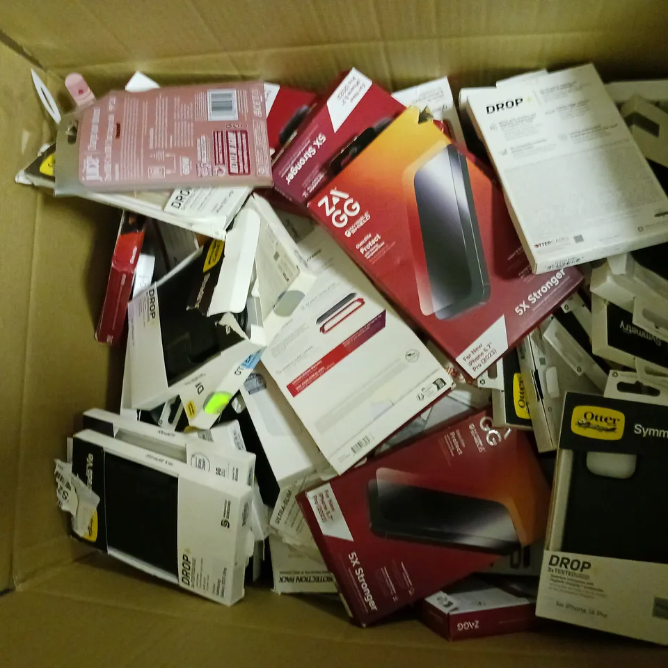 LARGE QUANTITY OF ASSORTED PHONE CASES FOR VARIOUS PHONE MODELS TO INCLUDE APPLE IPHONES, SAMSUNGS, GOOGLE PIXEL, ETC