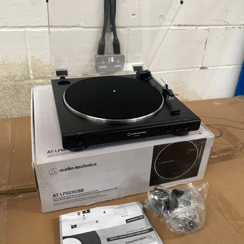 BOXED AUDIO-TECHNICA AT-LP60XUSB FULLY AUTOMATIC BELT-DRIVE TURNTABLE 