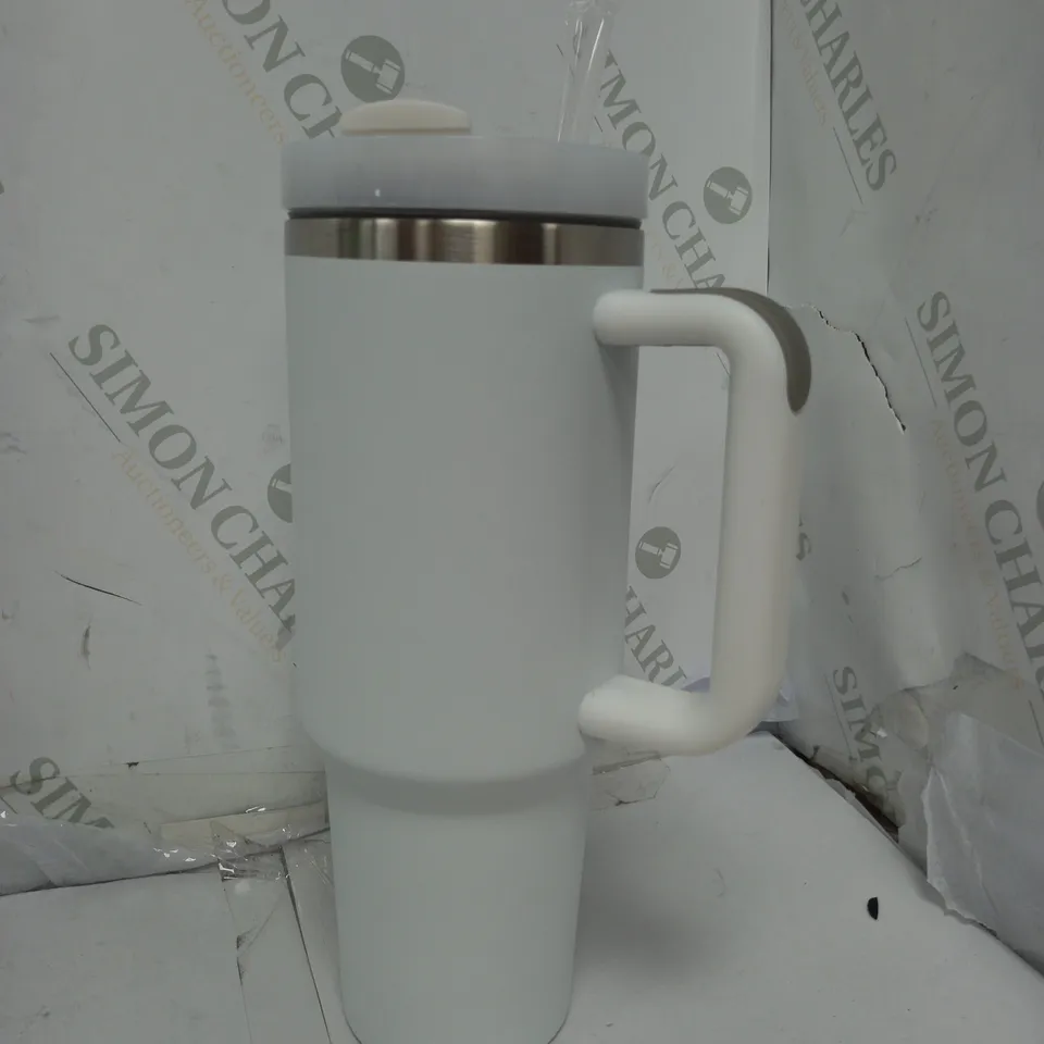 UNBRANDED INSULATED METAL TRAVEL TUMBLER IN WHITE