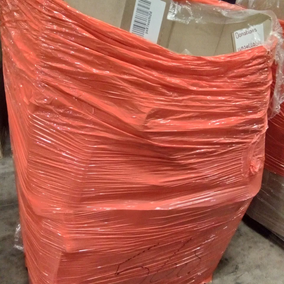 PALLET OF ASSORTED ITEMS INCLUDING MOOLAN MULTIFUNCTIONAL STEAM MOP, LAMINATE FLOOR CUTTER, CHRISTMAS BAUBLE SET, WOK