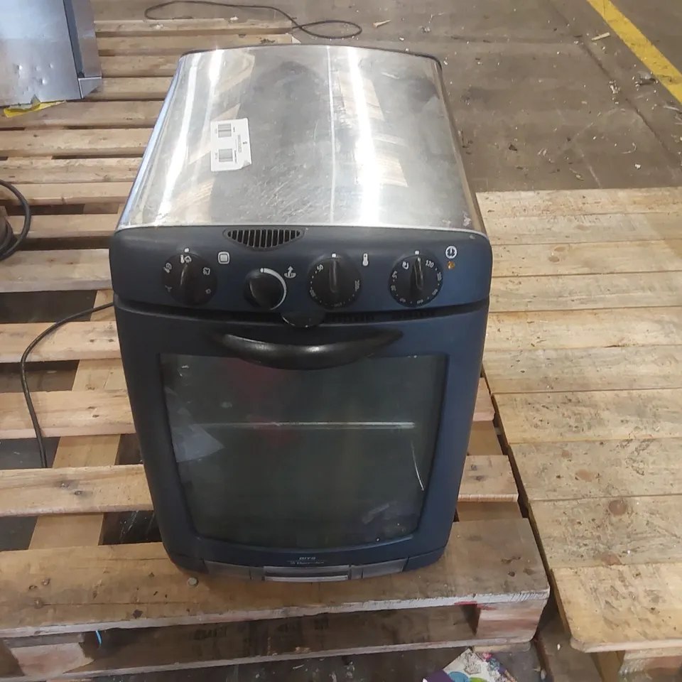 DITO ELECTROLUX COUNTER TOP COMBI OVEN