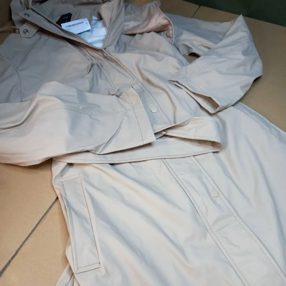 DOROTHY PERKINS CAMEL LONG BELTED RAIN MAC - XL