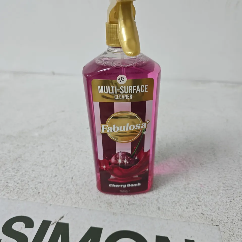 APPROXIMATELY 5 ASSORTED HOUSEHOLD LIQUIDS INCLUDING MULTI SURFACE CLEANER AND DETTOL MULTI PURPOSE CLEANER