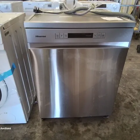 HISENSE HS622E90XUK FREESTANDING STANDARD DISHWASHER 85CM HIGH- STAINLESS STEEL - E RATED, SILVER, 24 X 23 X 33 INCHES (L X W X H) [ENERGY CLASS E] [ENERGY CLASS E]
