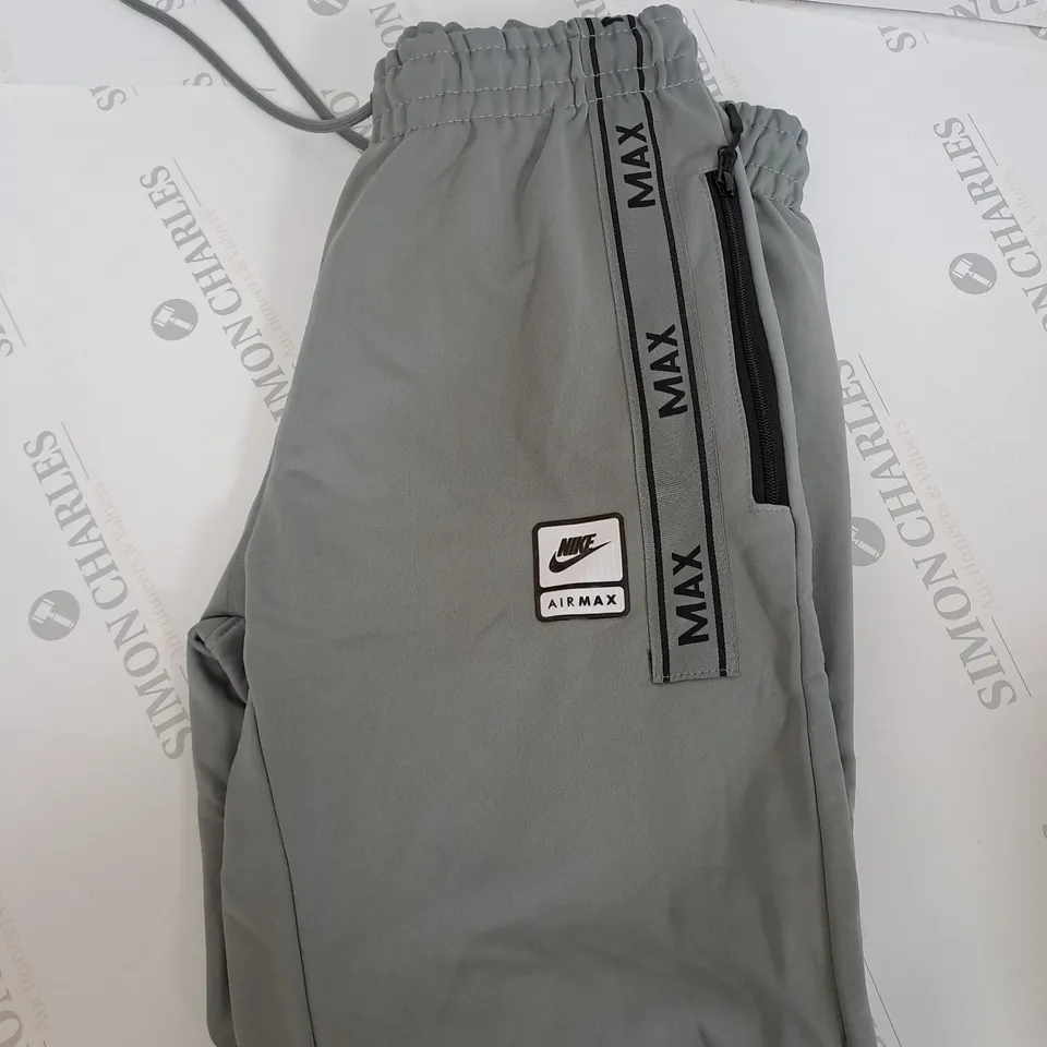 NIKE AIR MAX TRACKSUIT BOTTOMS SIZE L