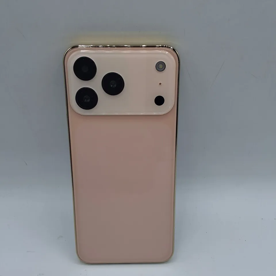 BOXED GENERIC ANDROID SMART PHONE IN GOLD