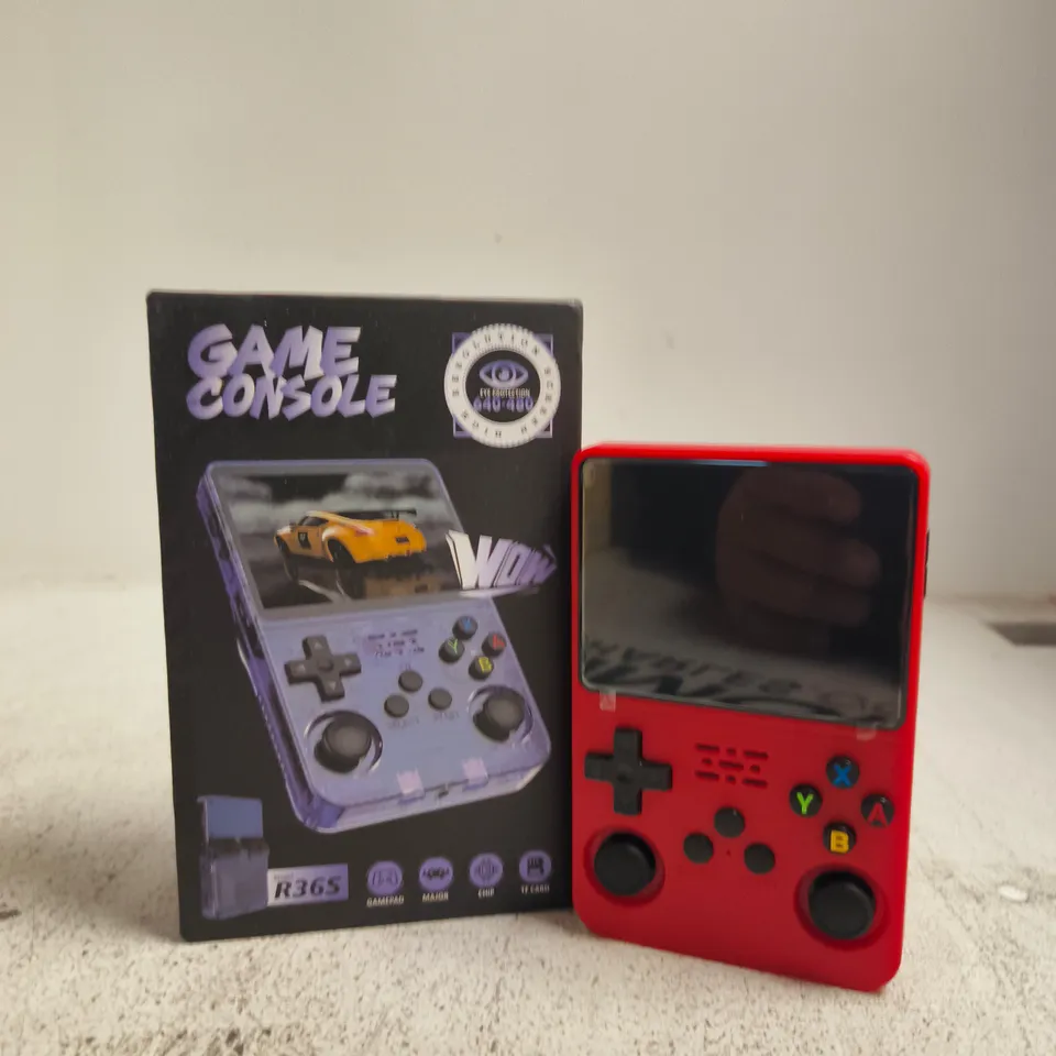 RED HANDHELD GAME CONSOLE – R36S