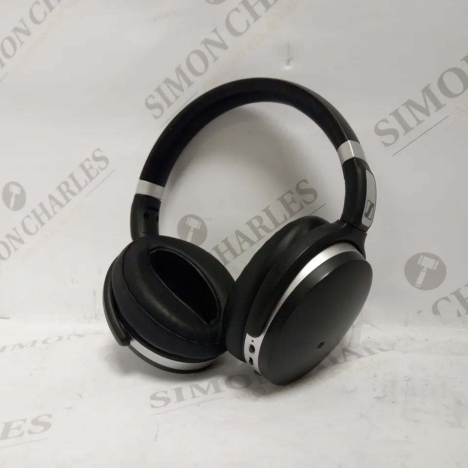 SENNHEISER HS 4.50 HEADPHONES