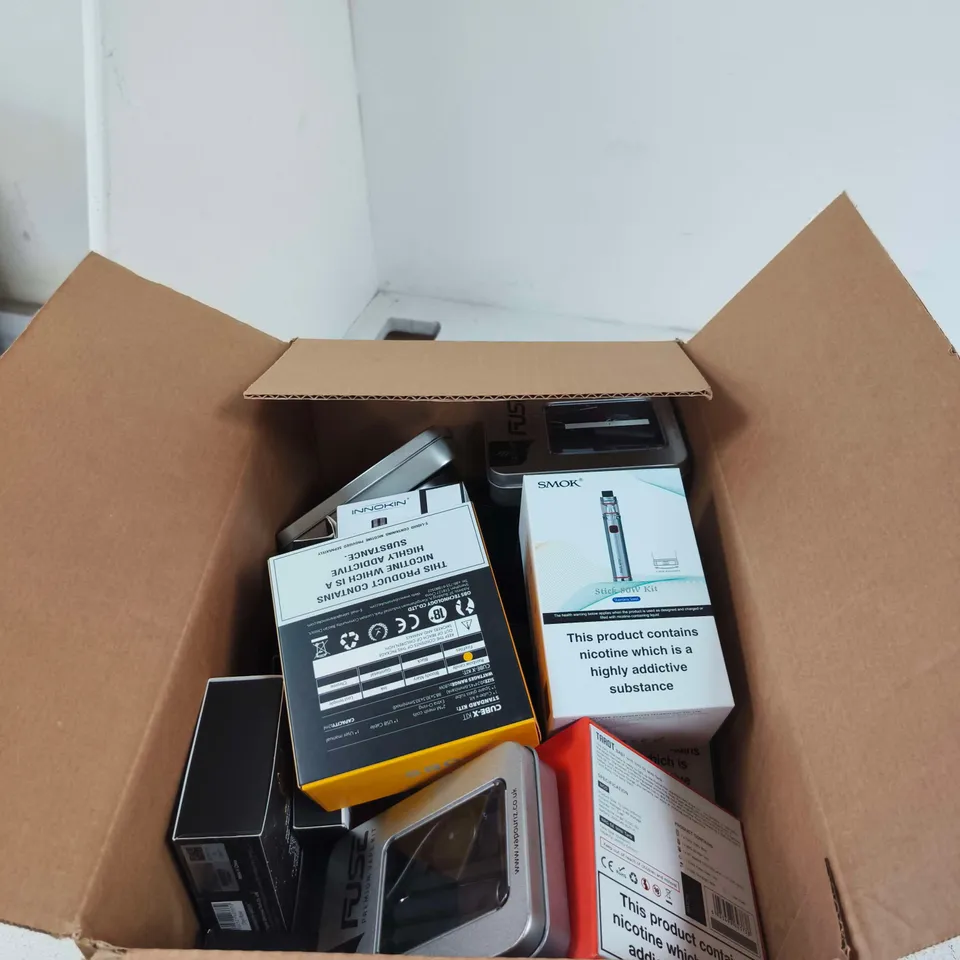 BOX OF APPROXIMATELY 25 ASSORTED E-CIGARETTES AND COMPONENTS TO INCLUDE OBS CUBE-X, SMOK, INNOKIN, VAPOURIZ ETC