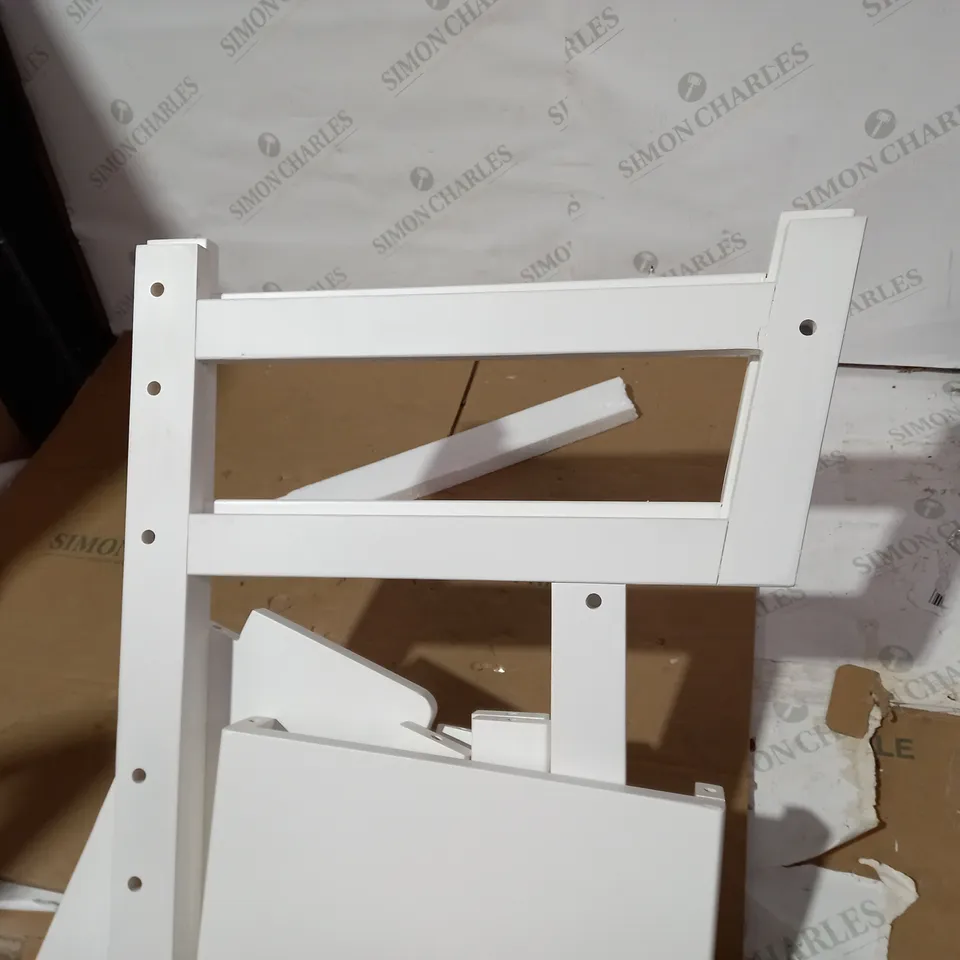 BOXED TALECO GEAR KITCHEN STEP STOOL