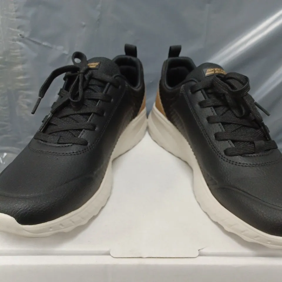 SKECHERS BOBS CHAOS TRAINERS IN BLACK - SIZE 5