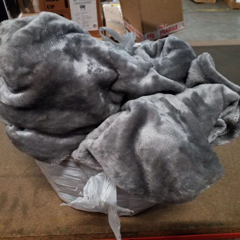 ZYGI REVERSIBLE MINK FAUX PLUSH FUR FLEECE THROW/BLANKET 