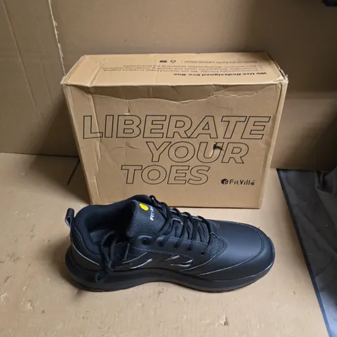 FITVILLE BLACK TRAINERS - UK SIZE 11