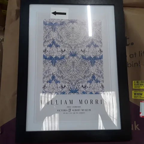 HONEYSUCKLE VOL.1 BY WILLIAM MORRIS - PICTURE FRAME PAINTING