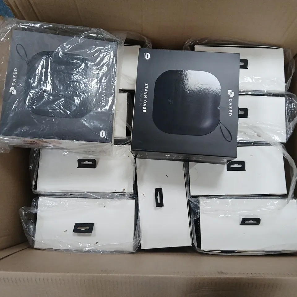 APPROXIMATELY 10 DAZED STASH CARRY CASES FOR OCULUS GO VR HEADSET BLACK 