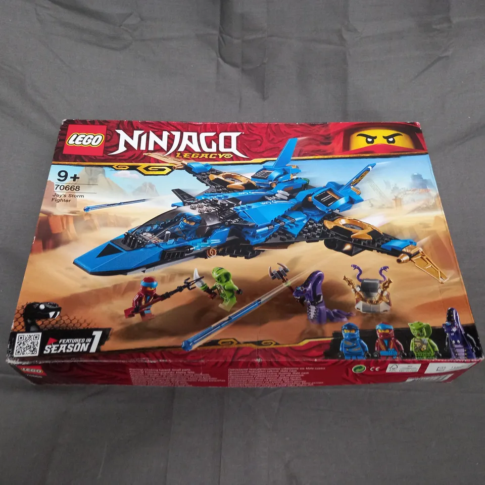 LEGO NINJAGO LEGACY JAYS STORN FIGHTER 70668